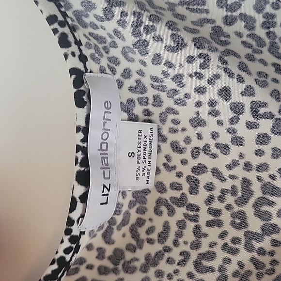 Ruffled Leopard Animal Print Sleeveless Blouse Liz Claiborne - Picture 3 of 8